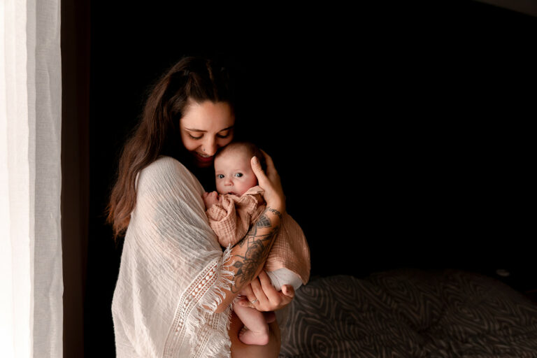 De cœur à cœur : célébrer la maternité dans sa vérité et sa douceur