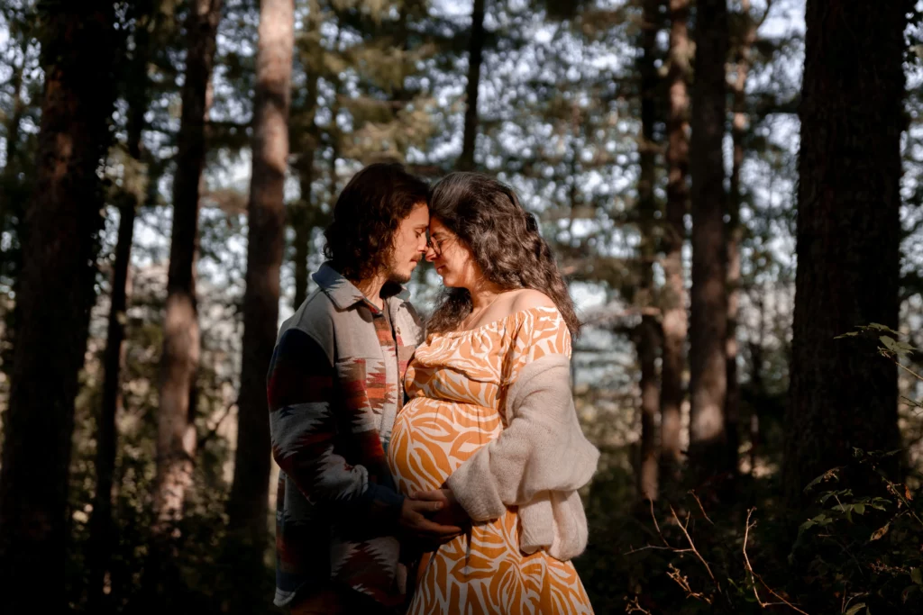séance grossesse à pau par Evelyne Oustrain photographe