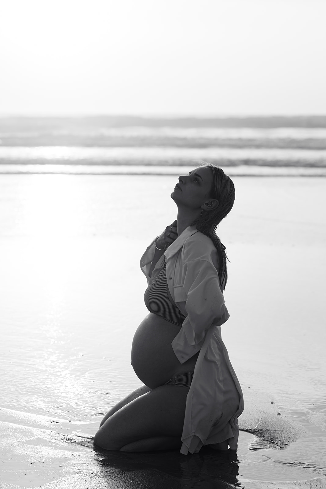 séance grossesse à la plage Evelyne Oustrain Photographe