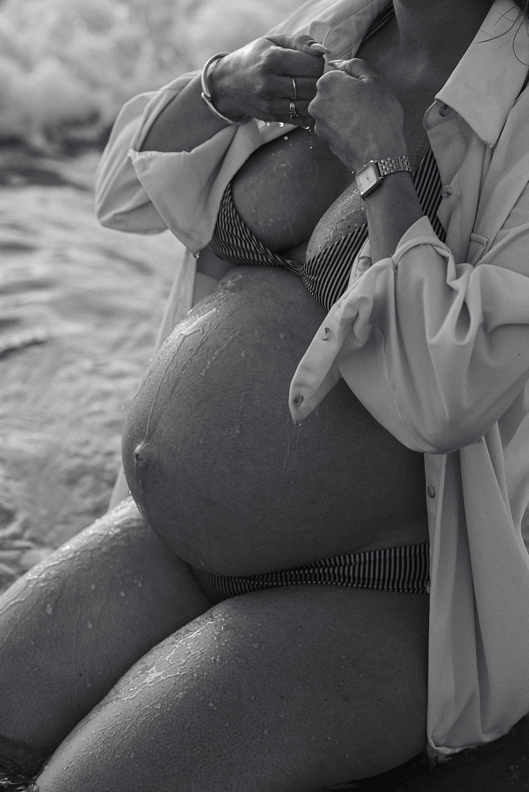séance grossesse à la plage Evelyne Oustrain Photographe